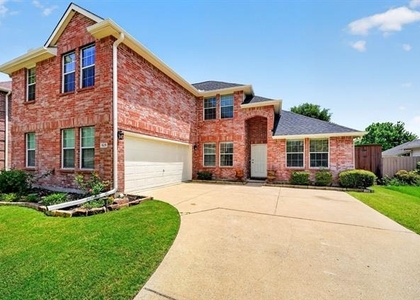 925 Cedar Creek Drive - Photo 1