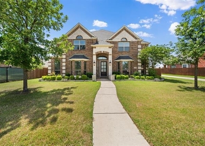 12995 Llano Avenue - Photo 1