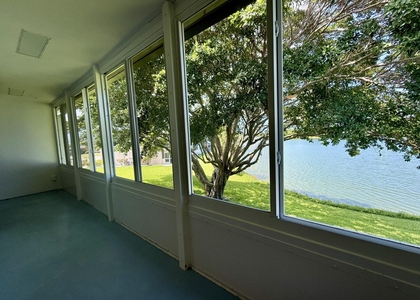 22 Somerset A - Photo 1