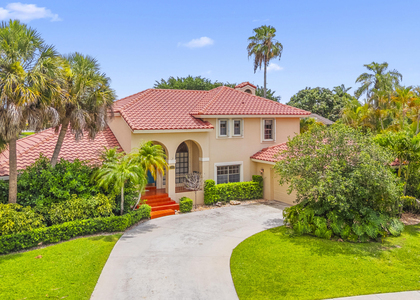 12715 Kingsway Road - Photo 1