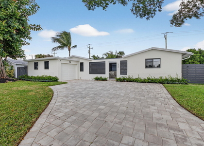 513 Lindell Boulevard - Photo 1