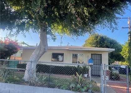 9157 Bentel Avenue - Photo 1