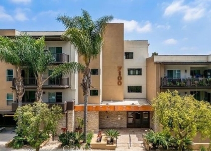 7100 Alvern - Photo 1