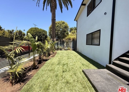 540 Indiana Avenue - Photo 1