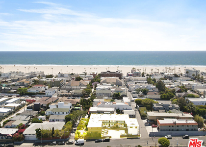 119 Paloma Avenue - Photo 1