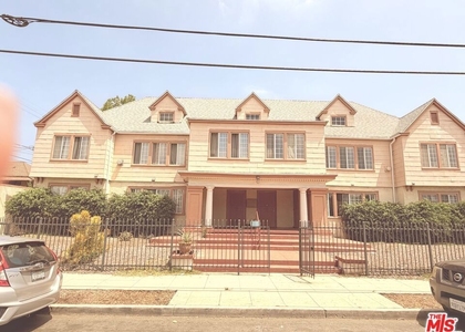 1573 W 30th Street - Photo 1