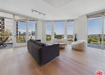 10700 Wilshire Boulevard - Photo 1