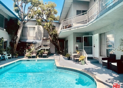 941 N San Vicente Boulevard - Photo 1