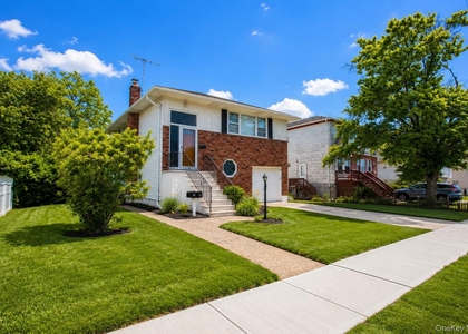 26 Lancaster Road - Photo 1