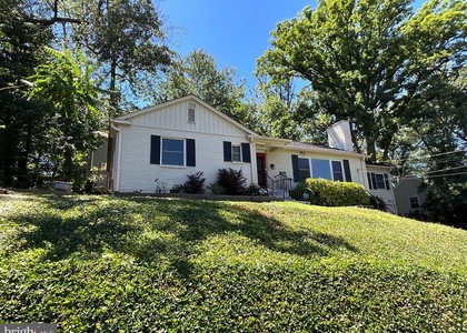2706 S Grant Street - Photo 1