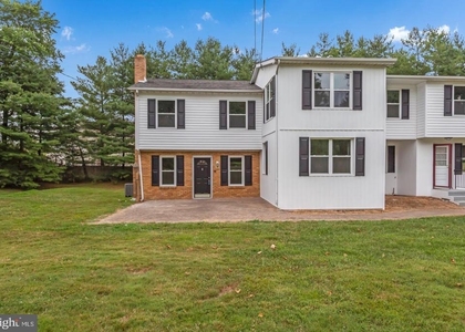 519 Linton Hill Road - Photo 1