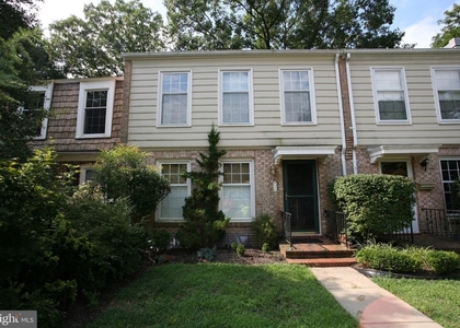 1724 Dana Street - Photo 1