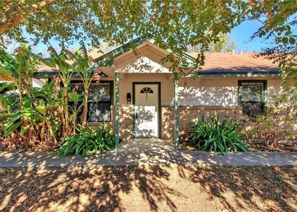 200 Hall Dr - Photo 1