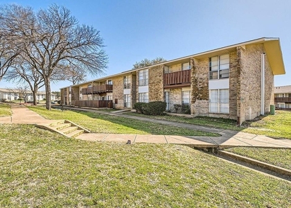3523 Fawn Valley Dr - Photo 1