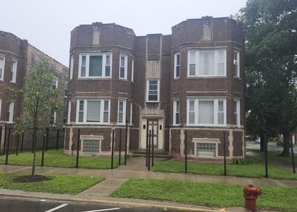 9202 S Loomis Street - Photo 1