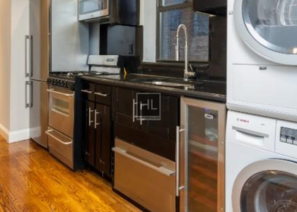 W 103rd St. - Photo 1