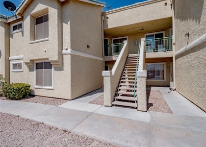 1401 Linnbaker Lane - Photo 1