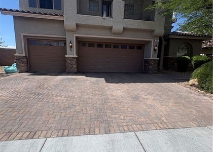 7811 Stroh Lane - Photo 1