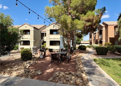 555 E Silverado Ranch Boulevar - Photo 1