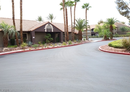 5002 S Rainbow Boulevard - Photo 1