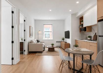 408 Hawthorne Street - Photo 1
