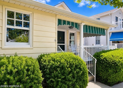80 Franklin Avenue - Photo 1