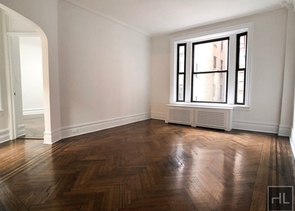 West 72 Street - Photo 1