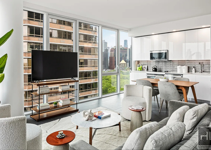 1st Avenue - Photo 1