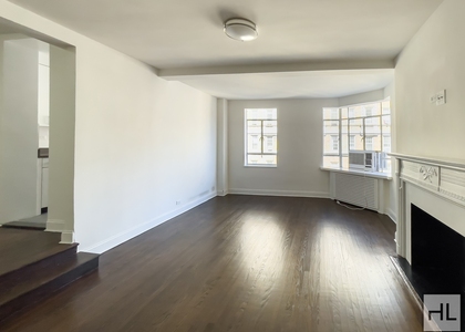 Fifth Avenue - Photo 1