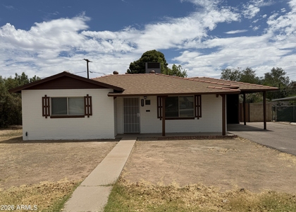 2221 E Osborn Road - Photo 1