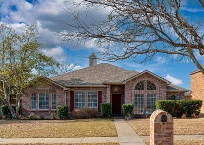 6813 Aimpoint Drive - Photo 1
