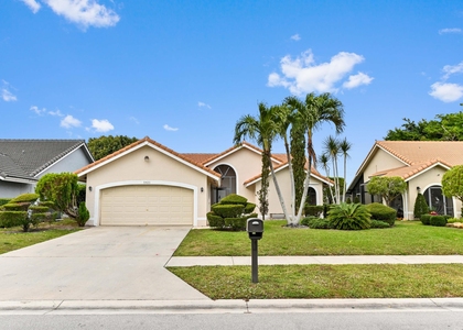 5421 Helene Circle - Photo 1