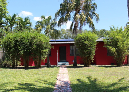 225 Gulfstream Boulevard - Photo 1