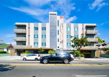 820 S Wilton - Photo 1