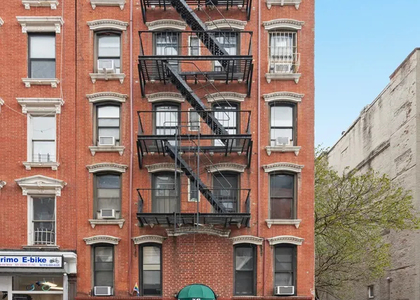 44 Avenue B - Photo 1