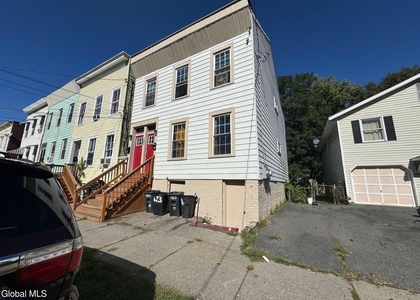 193 Livingston Avenue - Photo 1