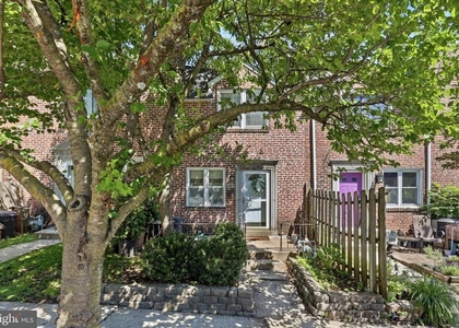 107 Plant Avenue - Photo 1