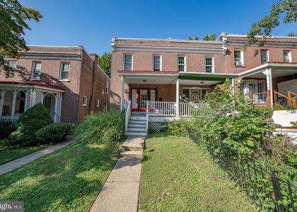 431 W Baltimore Avenue - Photo 1