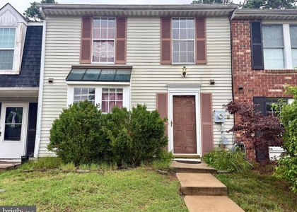 16 Dorchester Circle - Photo 1
