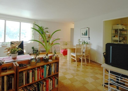 10201 Grosvenor Place - Photo 1