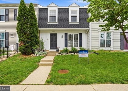 5735 Sunset View Lane - Photo 1
