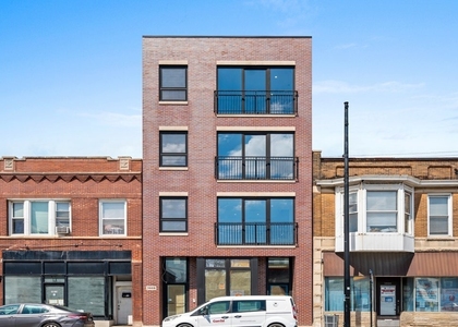 3008 W Belmont Avenue - Photo 1