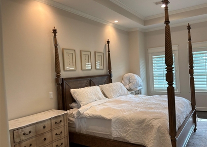 922 Alexander Street - Photo 1