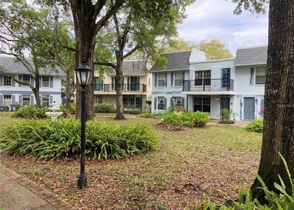 14405 Burgundy Square - Photo 1