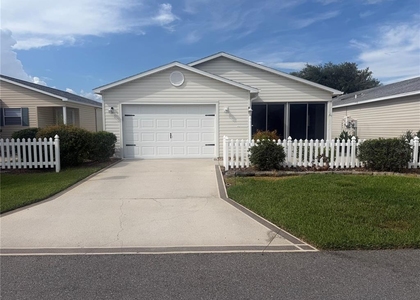 484 Hildalgo Drive - Photo 1