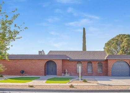 3709 Roslyn Drive - Photo 1
