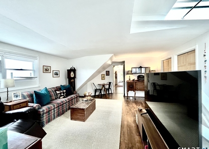 604 Orange Street - Photo 1