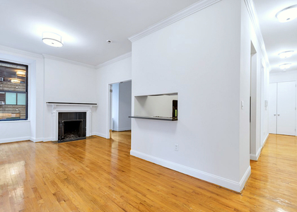 Madison Avenue - Photo 1