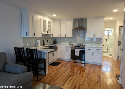 407 Ocean Avenue - Photo 1