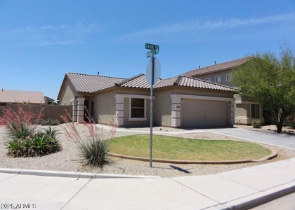 44215 W Caven Drive - Photo 1